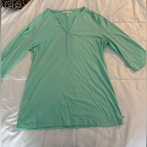 Victoria’s Secret shirt size Large